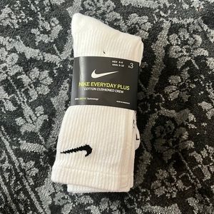 White long Nike socks